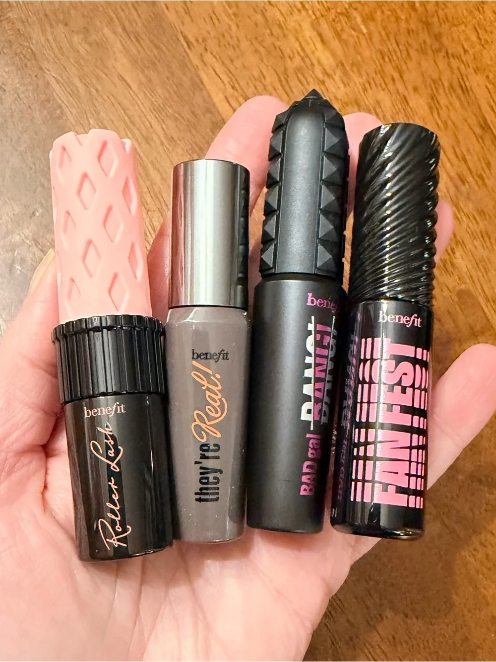 Benefit Lil' Lash Icons Mini Mascara Set - New unopened.